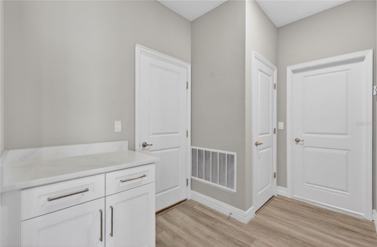 30165 W Bluebell Avenue, Eustis, FL 32736 Photo