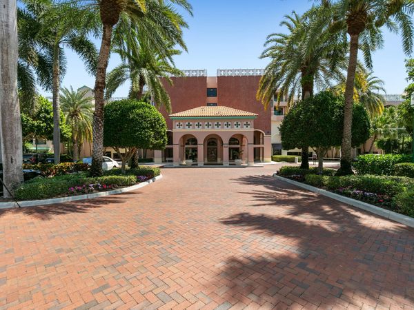 120 SE 5th Avenue, Unit Apt 128, Boca Raton, FL 33432