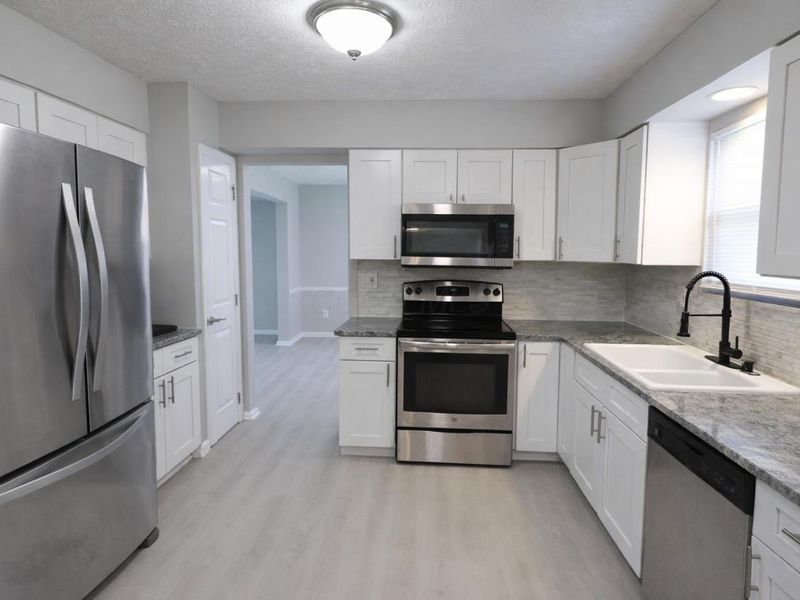 2114 Baldwin Road, Reynoldsburg, OH 43068 Photo 4