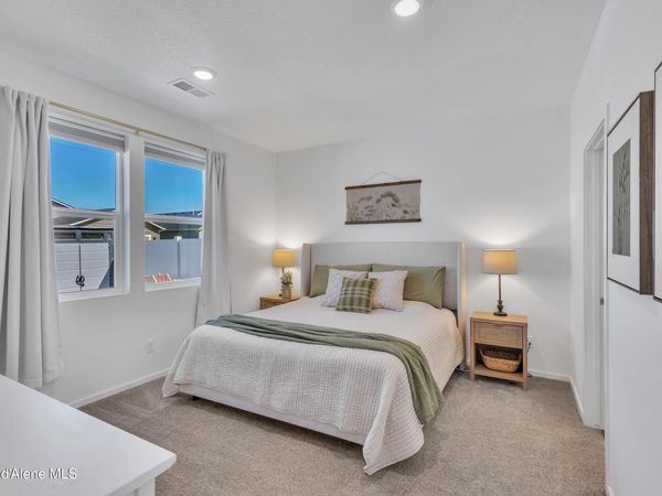 5306 E Aquila Ave , Post Falls, ID 83854