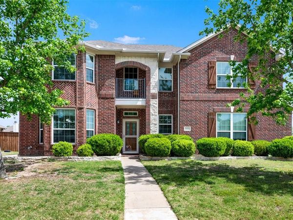 1300 Iron Dale Drive, Wylie, TX 75098