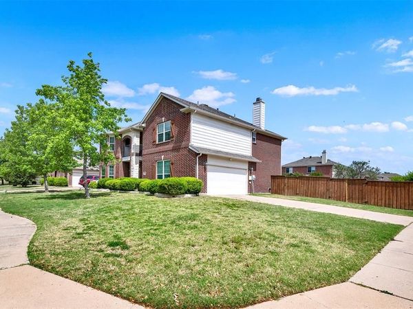 1300 Iron Dale Drive, Wylie, TX 75098