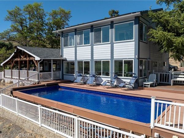 9065 Elizabeth Lake Rd, Leona Valley, CA 93551