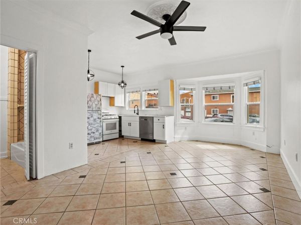 354 Chestnut , Unit 9, Long Beach, CA 90802