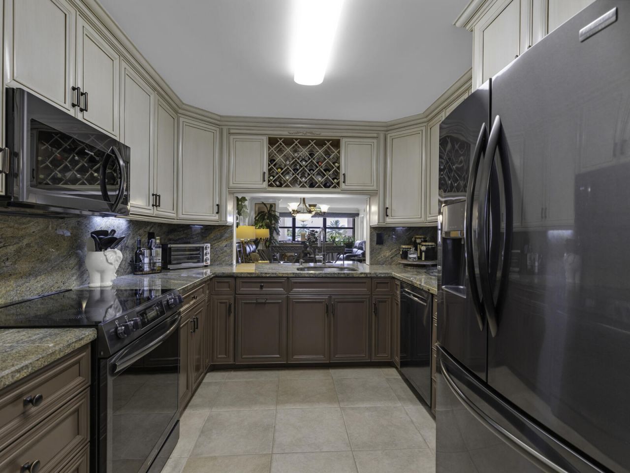 2705 NW 104th Avenue, Unit 206, Sunrise, FL 33322 Photo