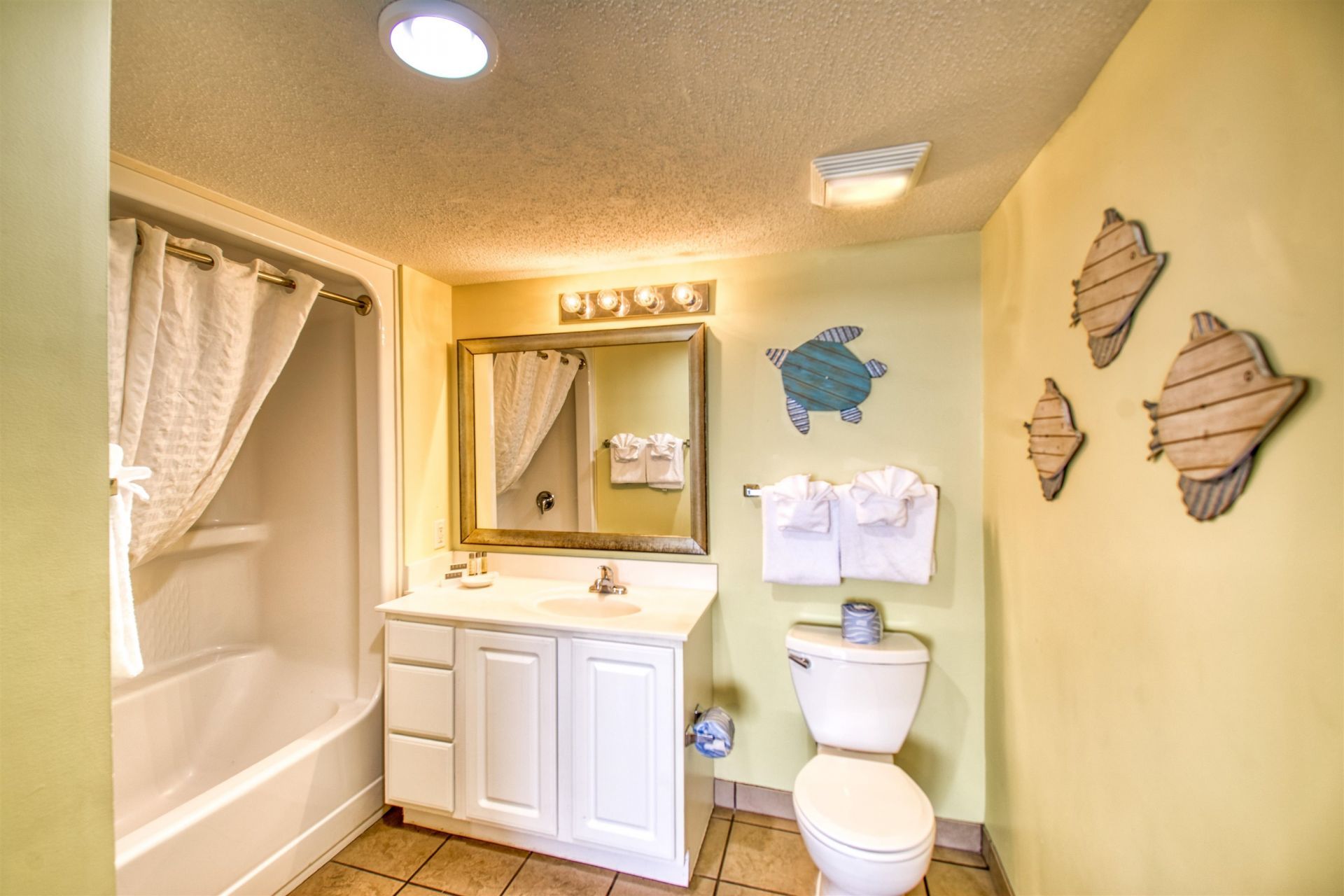 2201 S Ocean Blvd. Photo 16