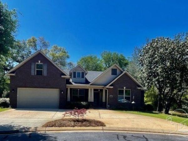 10281 Tanager Cir, Pensacola, FL 32507