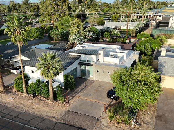 3007 N 56TH Street, Phoenix, AZ 85018