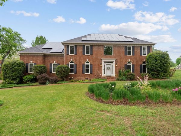 1014 Lexington Dr, Brentwood, TN 37027