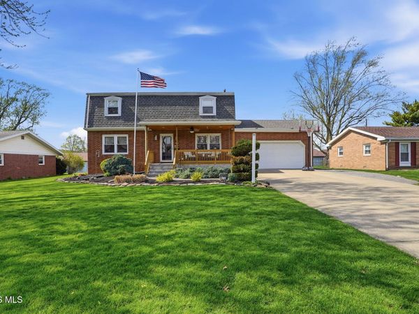 1726 Cherry Lane, Findlay, OH 45840