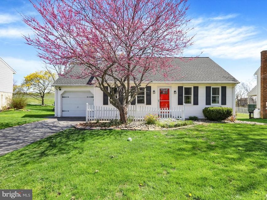 3063 Buckthorn Drive, Lancaster, PA 17601 Main Photo