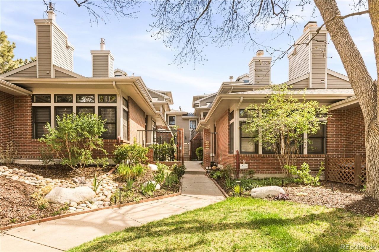 374 Milwaukee Street, Unit 374, Denver, CO 80206 Main Photo