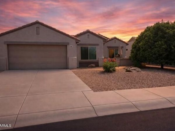 15829 W Rosewood Way, Surprise, AZ 85374