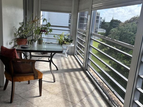 6461 NW 2nd Avenue, Unit 501, Boca Raton, FL 33487