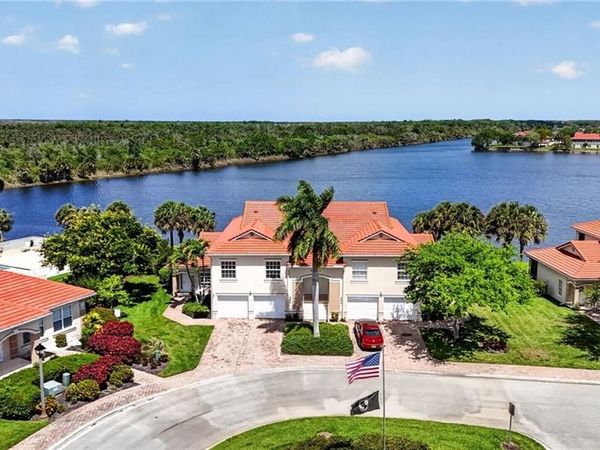 25009 Peacock LN, Unit 1-201, NAPLES, FL 34114