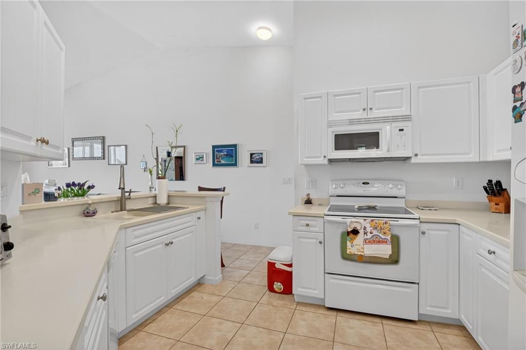 25009 Peacock Ln, Unit 1-201, Naples, FL 34114 Photo