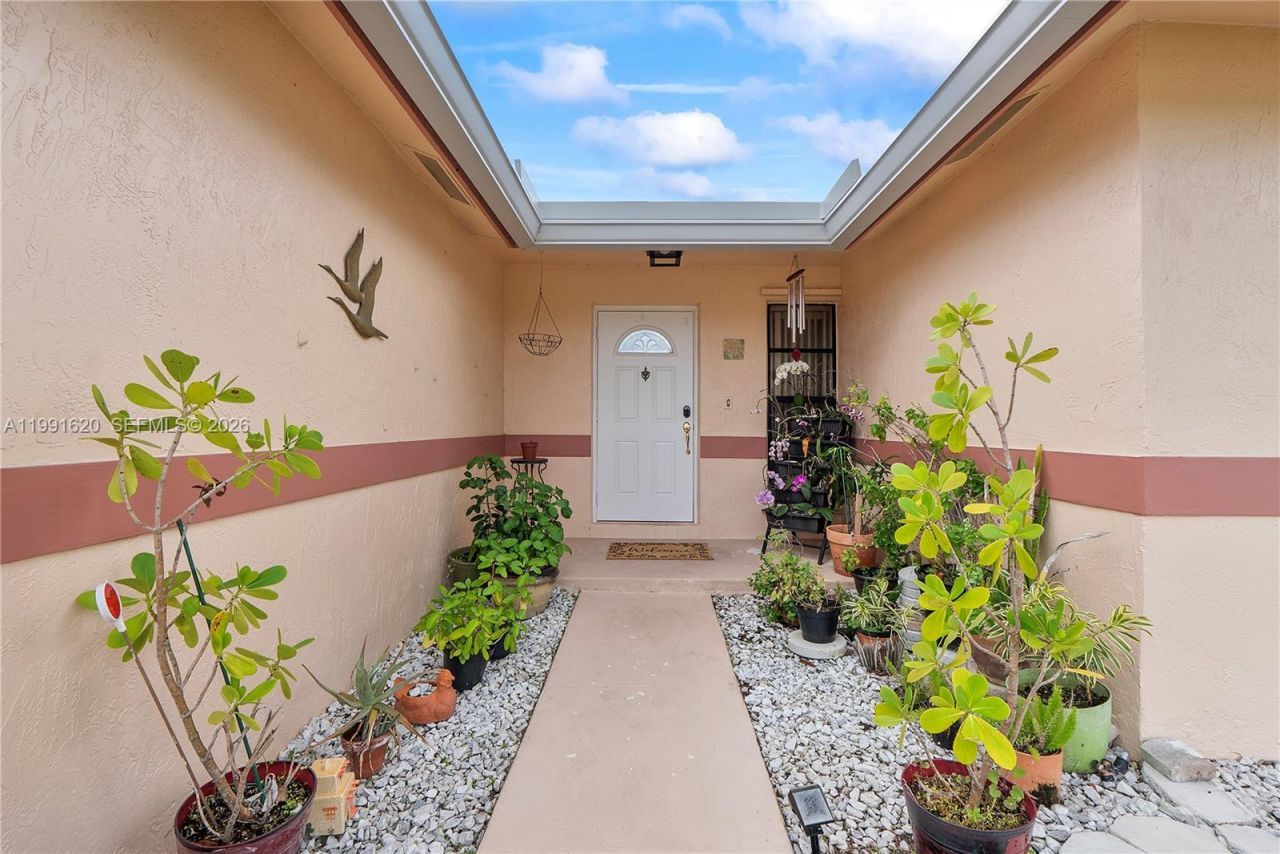 15092 SW 13th Pl, Sunrise, FL 33326 Photo