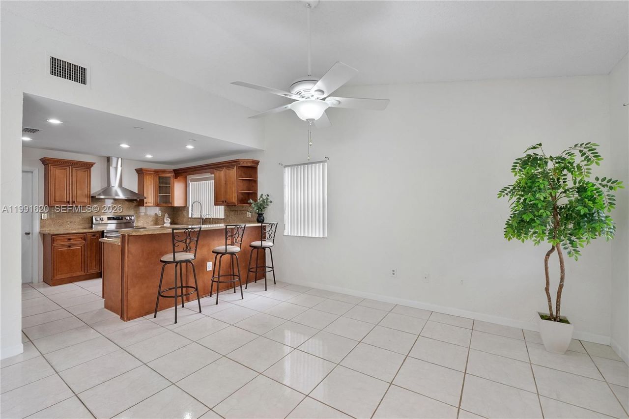 15092 SW 13th Pl , Sunrise, FL 33326 Photo