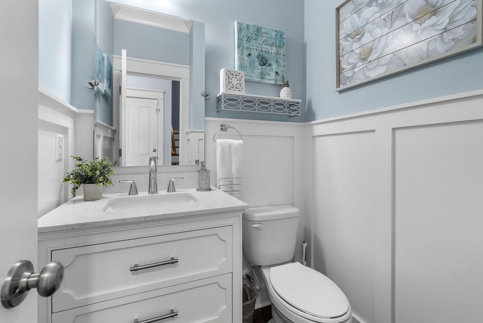 613 Sienna Way Photo 16