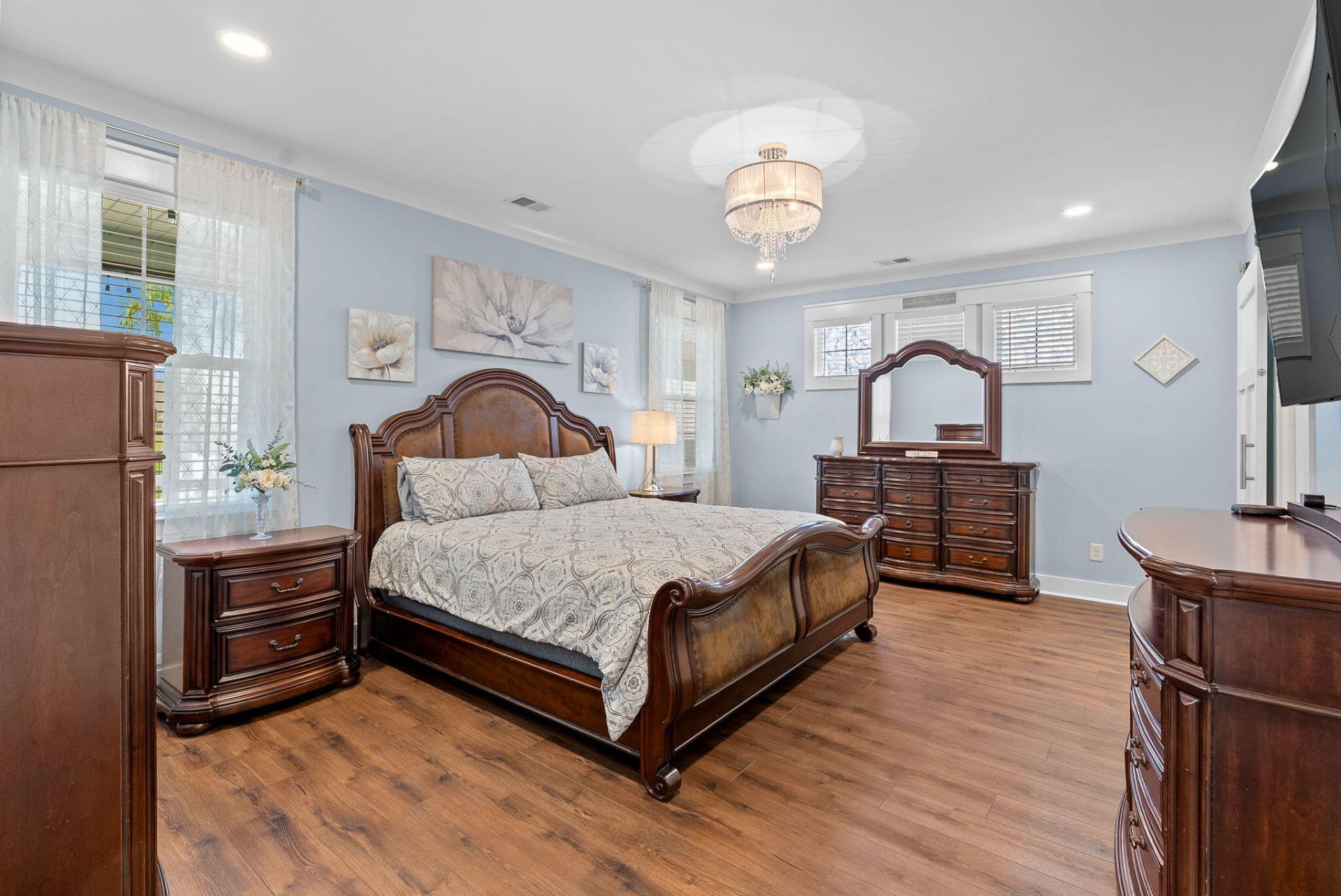 613 Sienna Way Photo 35