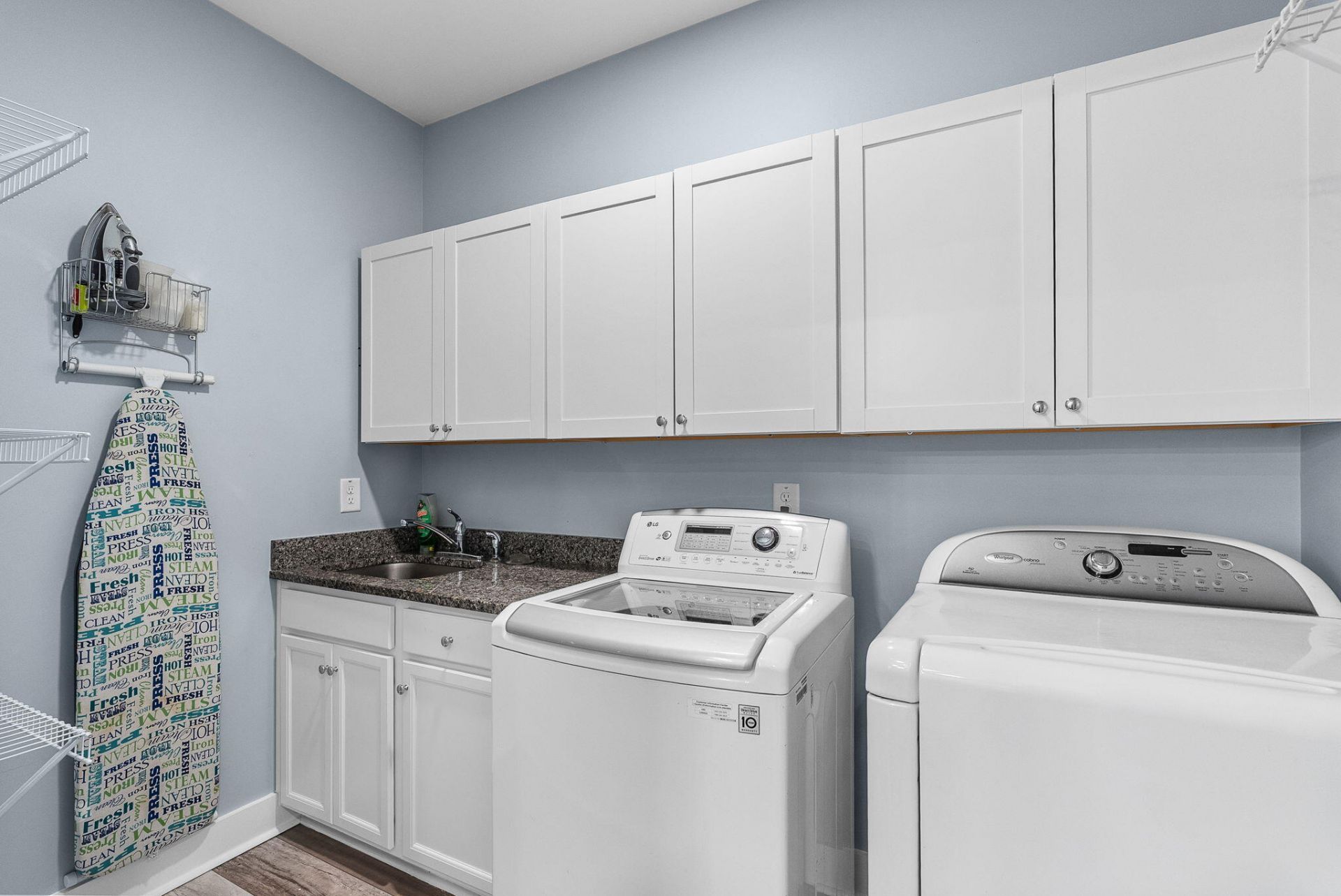 613 Sienna Way Photo 40