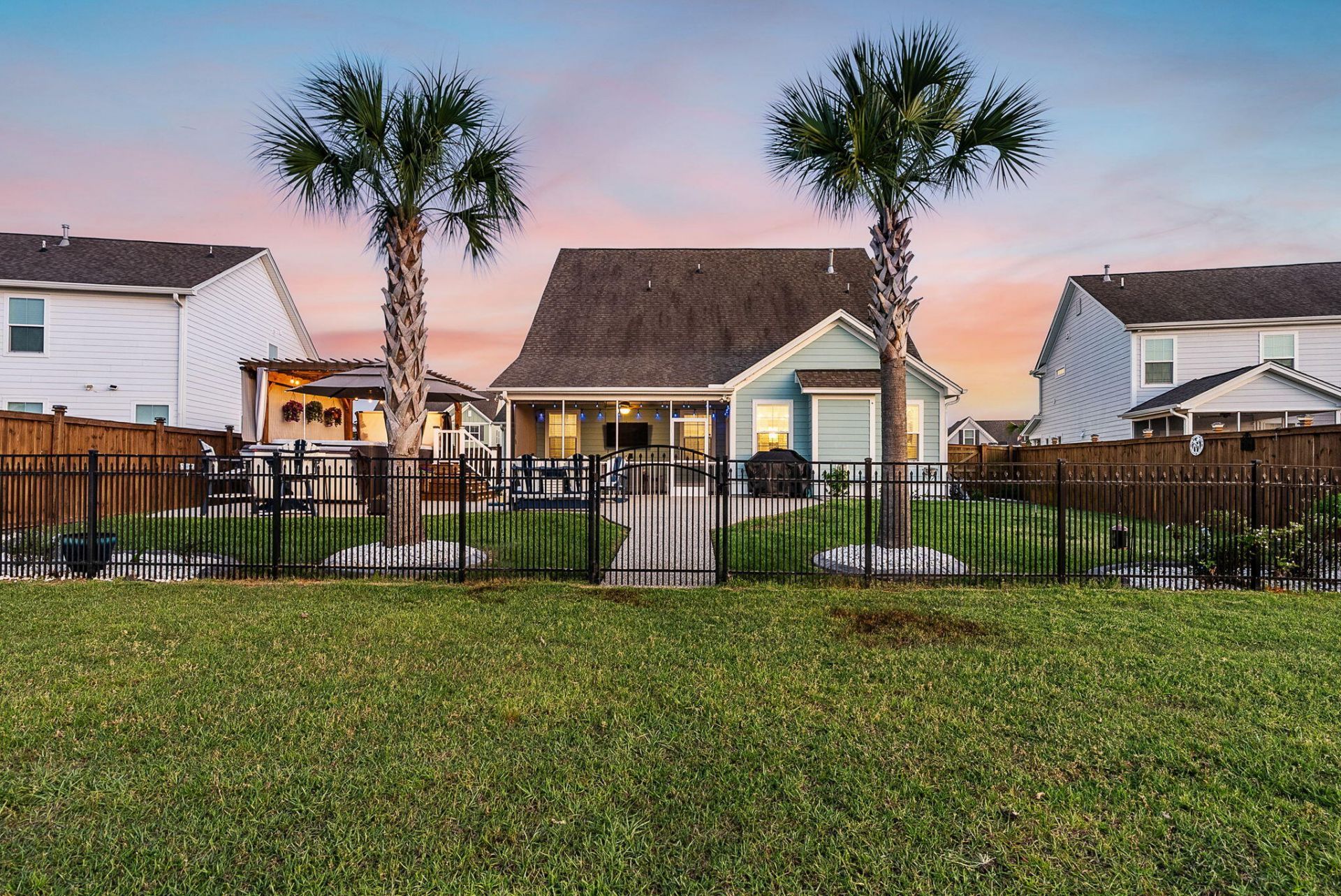 613 Sienna Way Photo 9