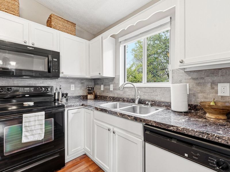 4556 Huckleberry Court, Hilliard, OH 43026 Photo 9