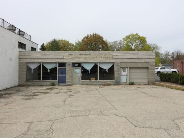 324 N Lake Street, Mundelein, IL 60060