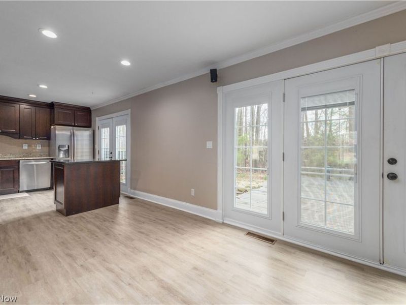 12101 The Bluffs, Strongsville, OH 44136 Photo 18