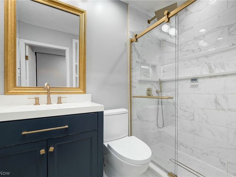 12101 The Bluffs, Strongsville, OH 44136 Photo 28