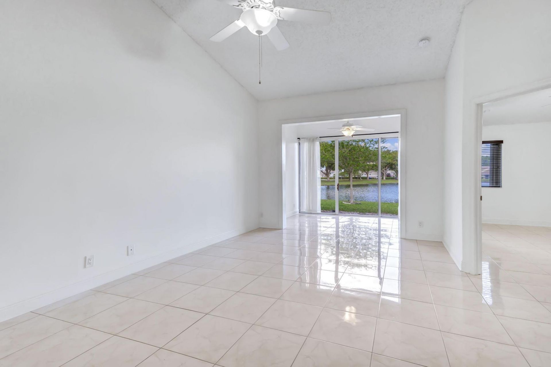 9130 Vineland Court, Unit C, Boca Raton, FL 33496 Photo