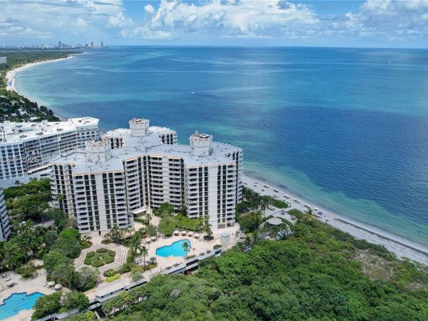 1111 Crandon Blvd , Unit A404, Key Biscayne, FL 33149