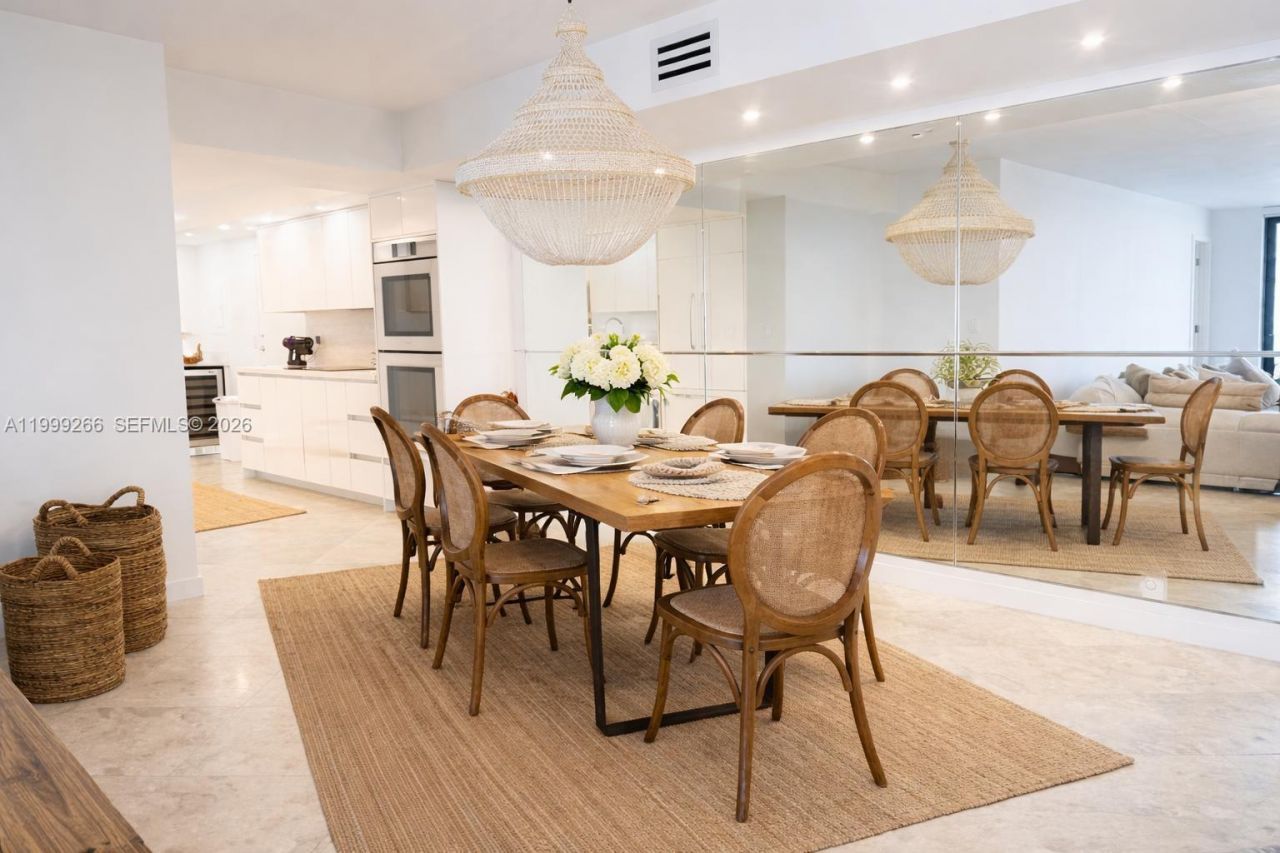 1111 Crandon Blvd , Unit A404, Key Biscayne, FL 33149 Photo