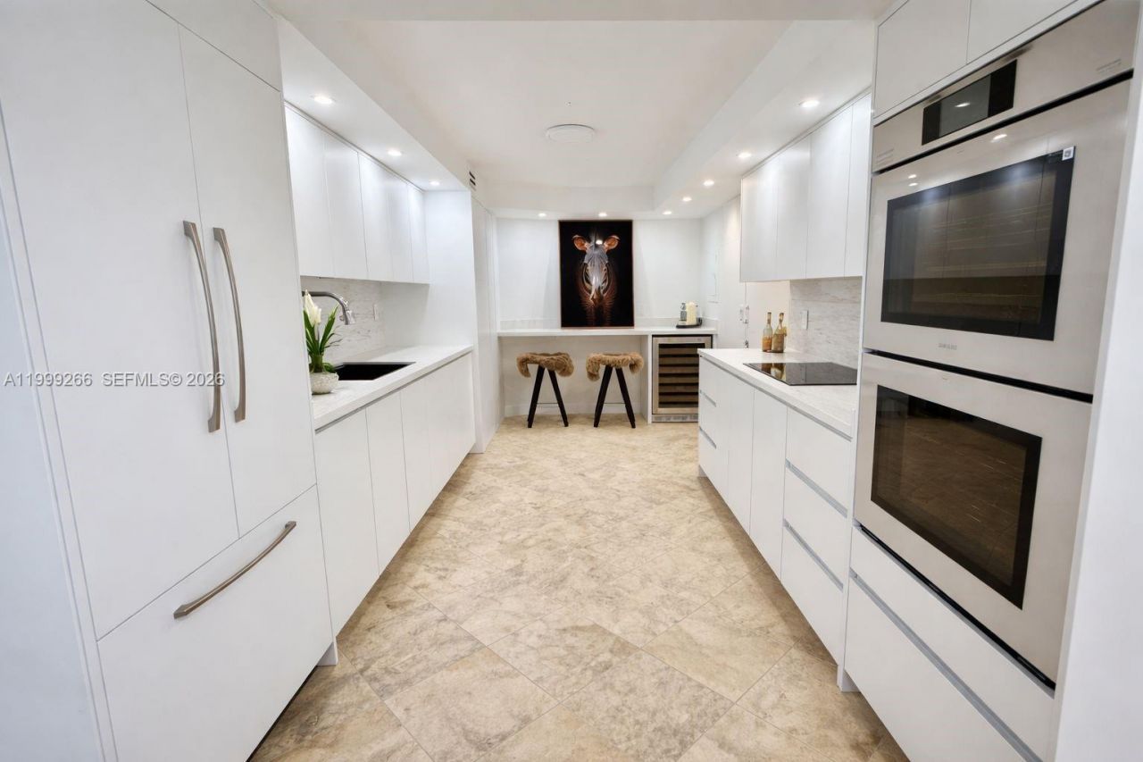 1111 Crandon Blvd , Unit A404, Key Biscayne, FL 33149 Photo