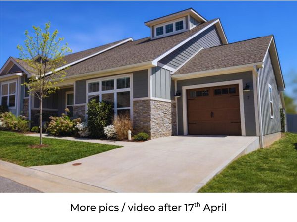 7 Heartleaf Circle, Arden, NC 28704