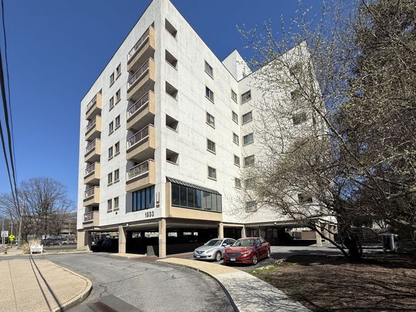 1633 Washington, Unit 4D, Stamford, CT 06902