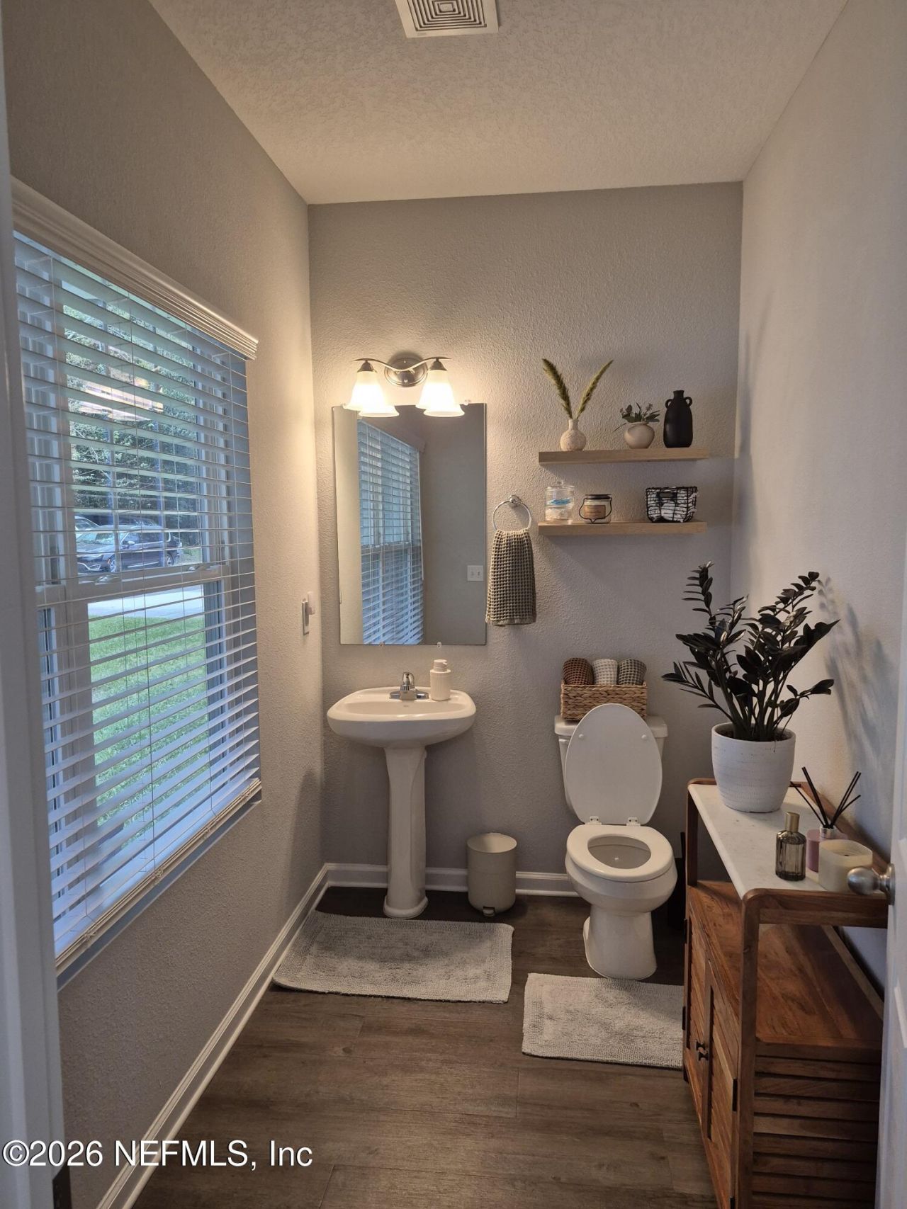 6093 Hyde Park Circle, Jacksonville, FL 32210 Photo