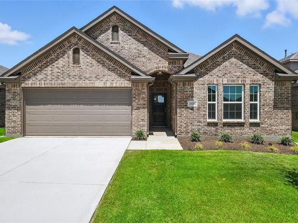 106 Patrick Henry Drive, Venus, TX 76084