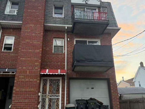 4512 Robinson Street, Flushing, NY 11355