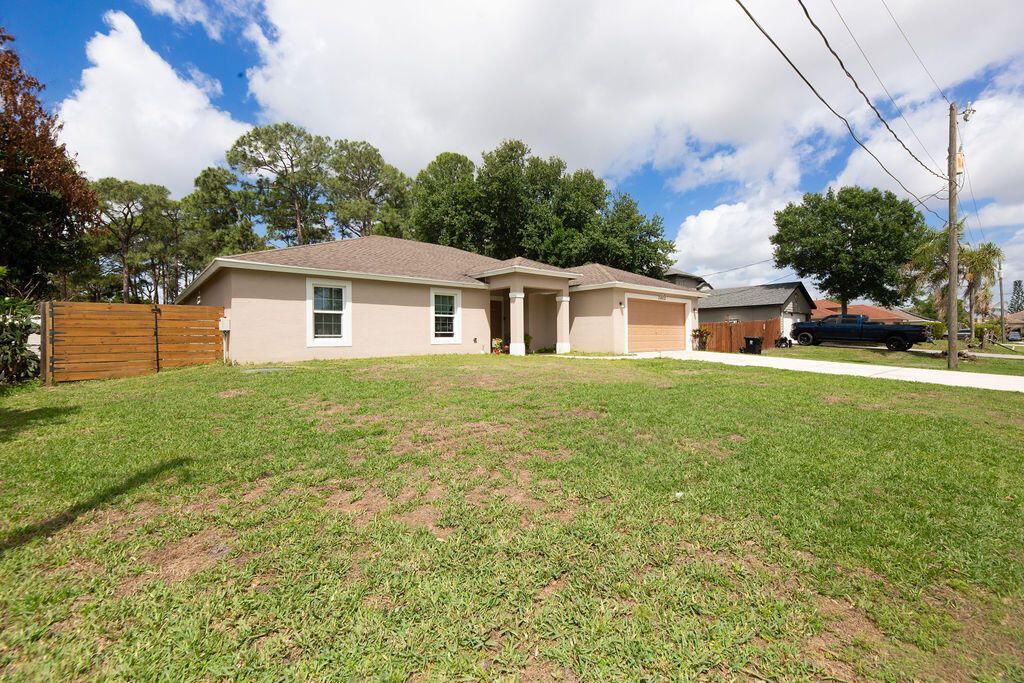 3462 SW Emden Street, Port Saint Lucie, FL 34953 Photo