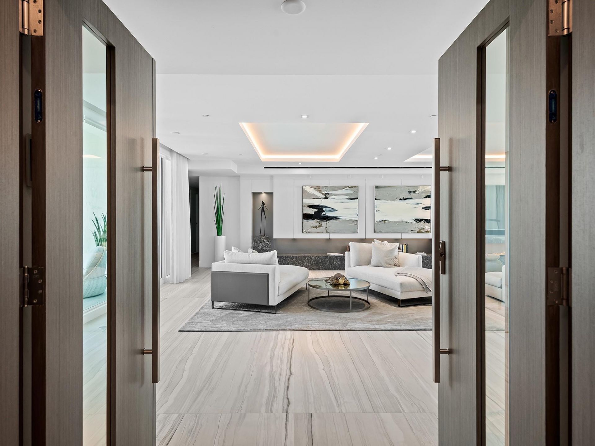 101 S Fort Lauderdale Beach Boulevard, Unit 2905, Fort Lauderdale, FL 33316 Photo