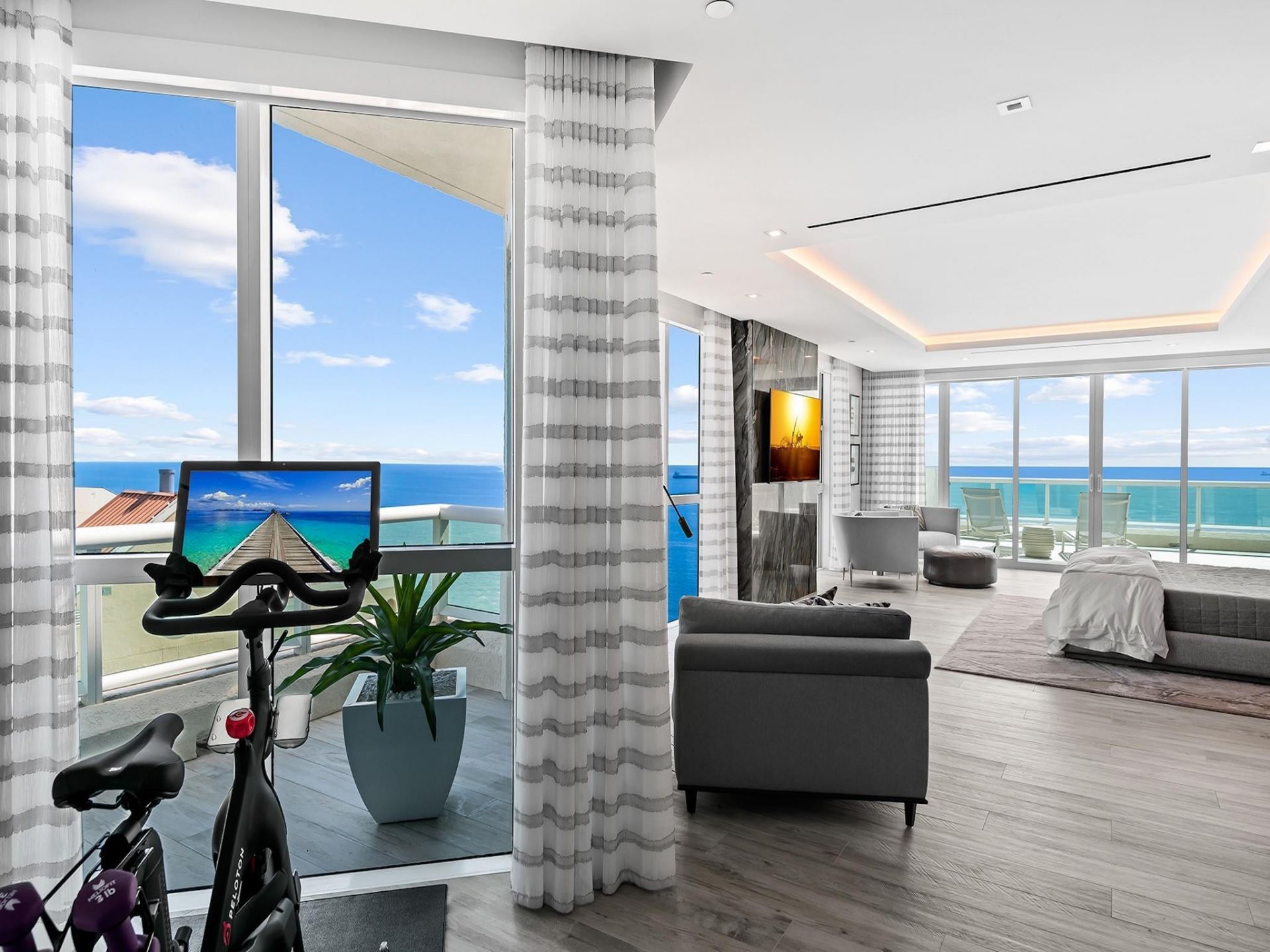 101 S Fort Lauderdale Beach Boulevard, Unit 2905, Fort Lauderdale, FL 33316 Photo
