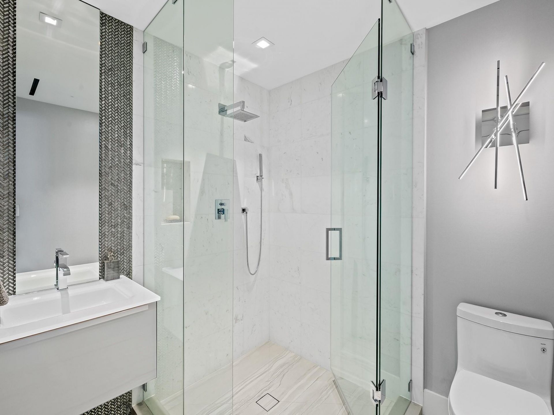 101 S Fort Lauderdale Beach Boulevard, Unit 2905, Fort Lauderdale, FL 33316 Photo