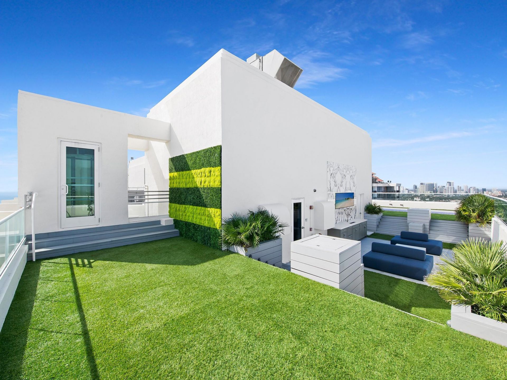 101 S Fort Lauderdale Beach Boulevard, Unit 2905, Fort Lauderdale, FL 33316 Photo