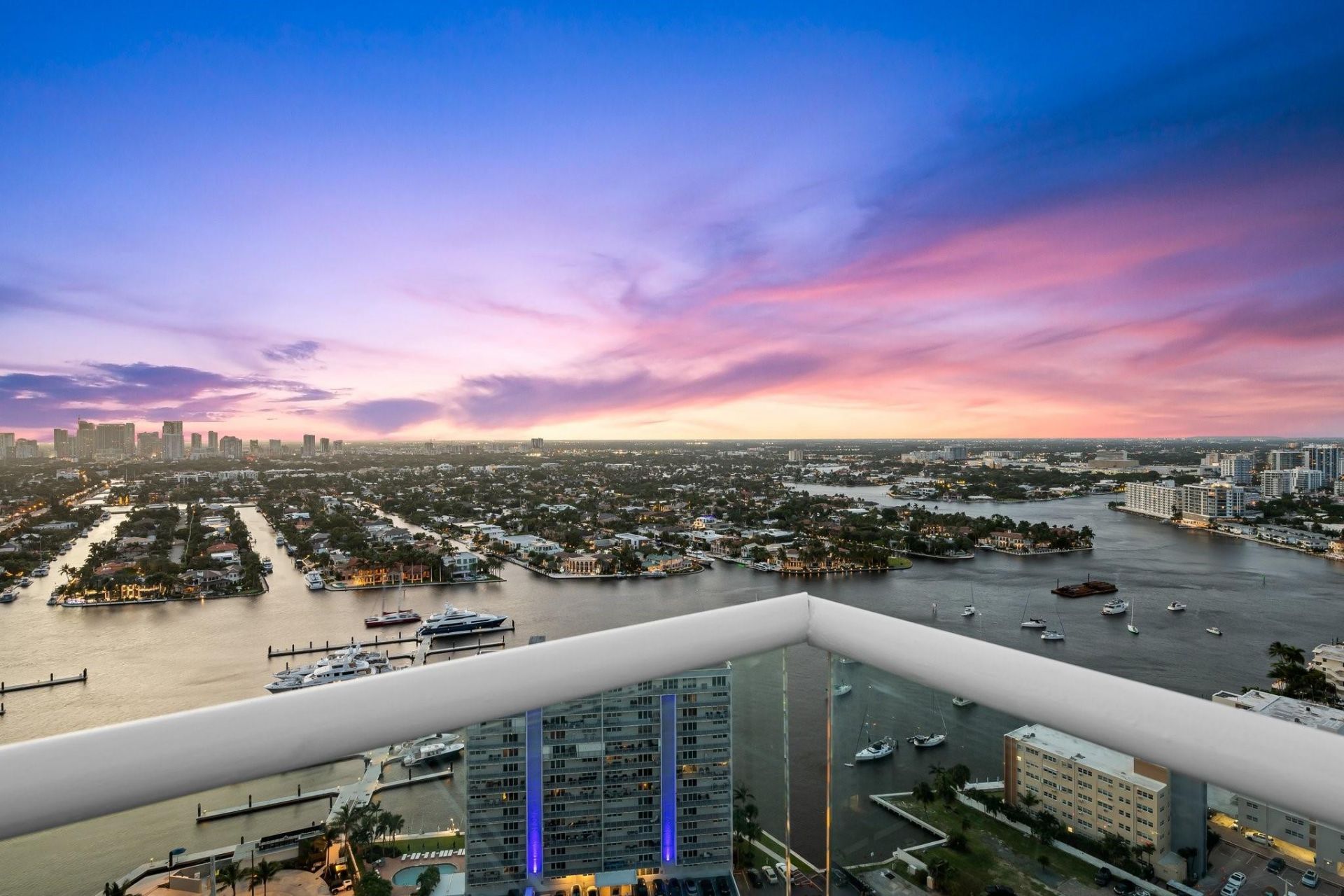 101 S Fort Lauderdale Beach Boulevard, Unit 2905, Fort Lauderdale, FL 33316 Photo