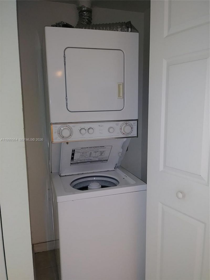 816 NW 11th St , Unit 1002, Miami, FL 33136 Photo