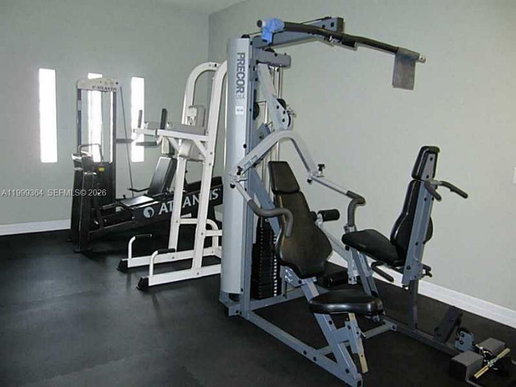 816 NW 11th St , Unit 1002, Miami, FL 33136 Photo