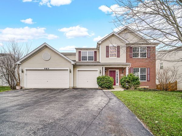 984 Ashbrook Circle , Bolingbrook, IL 60440