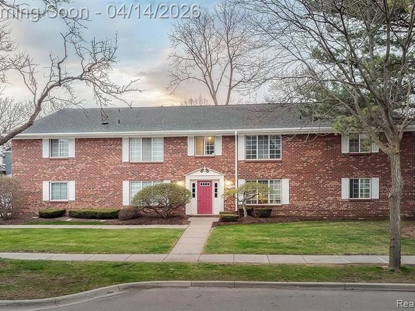 575 E Lincoln Street, Birmingham, MI 48009