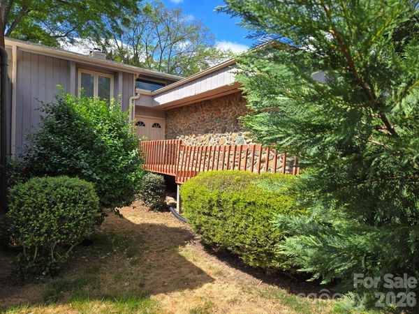 4236 Burning Tree Drive, Charlotte, NC 28277